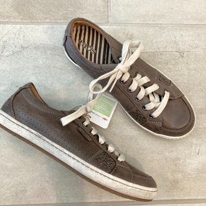 Taos Freedom Sneaker